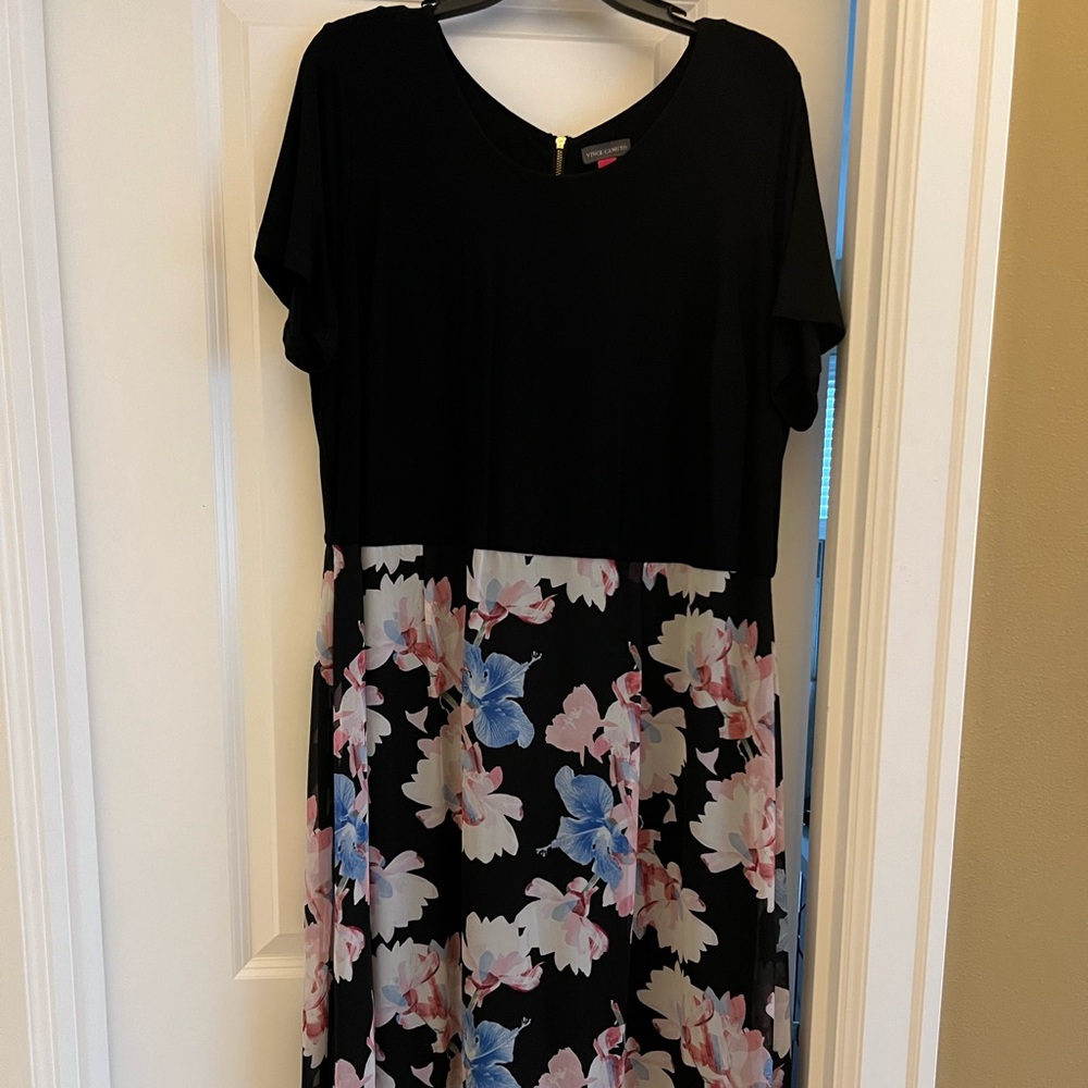 Vince Camuto Floral Black Dress